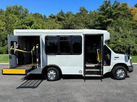 2014 Ford E-350