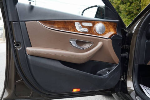 2017 Mercedes-Benz E-Class E 300 4MATIC