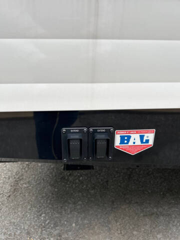 2024 Winnebago 30 BH ACCESS