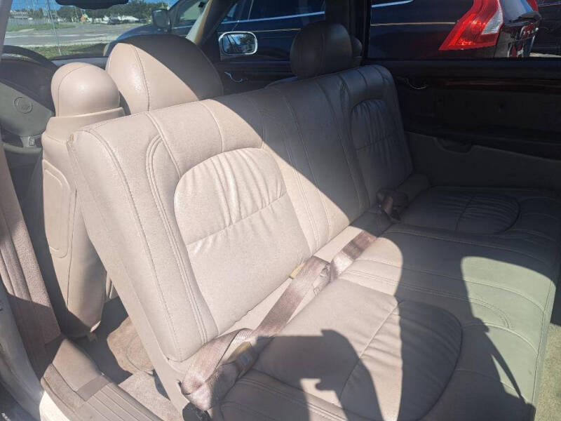 2004 Cadillac DeVille