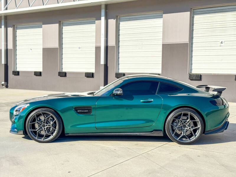 2017 Mercedes-Benz AMG GT