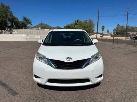 2012 Toyota Sienna