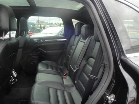 2017 Porsche Cayenne Turbo