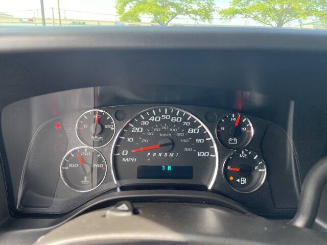2026 Chevrolet Express 2500