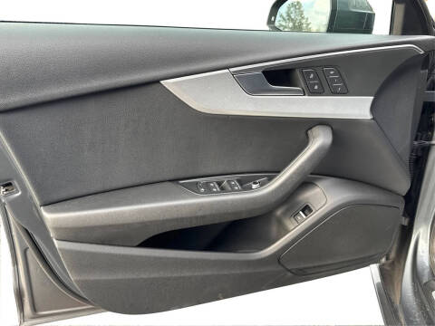 2017 Audi A4 2.0T quattro Premium