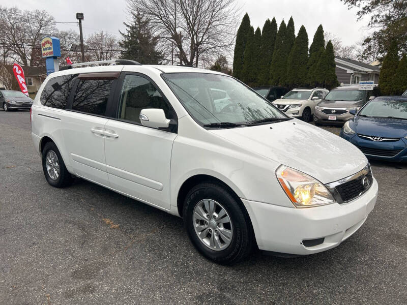 2012 Kia Sedona LX