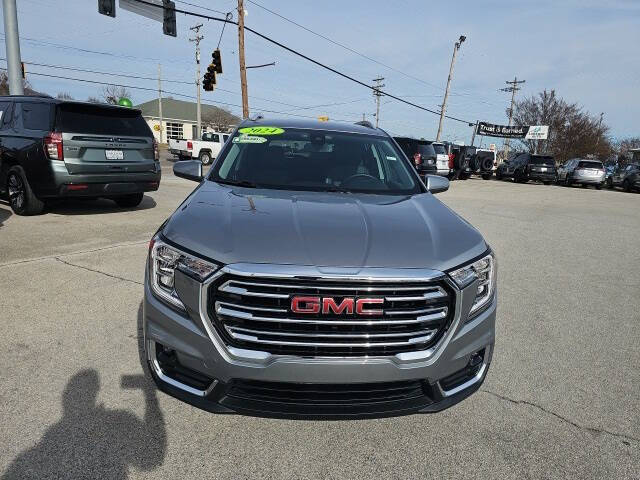 2024 GMC Terrain SLT