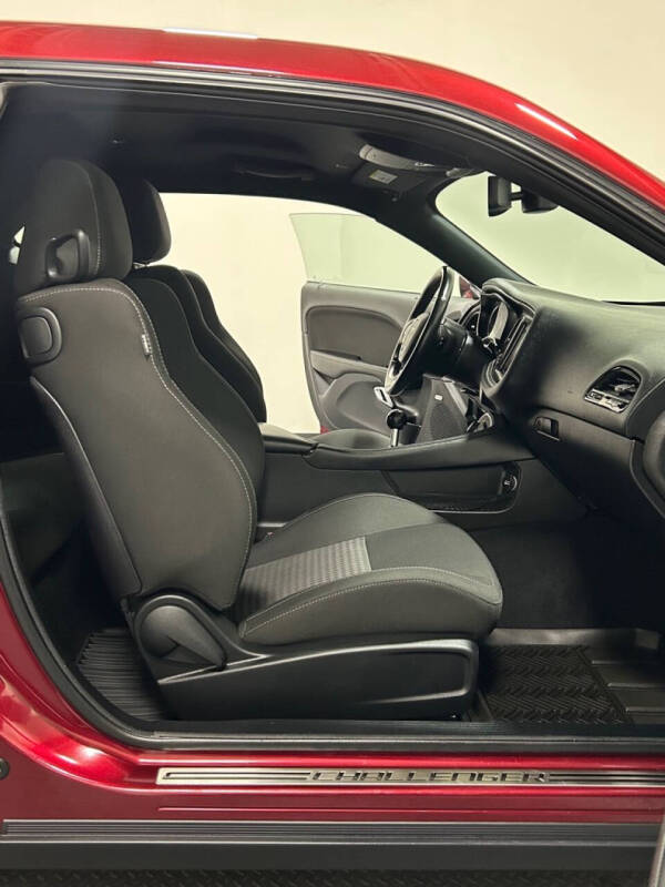 2020 Dodge Challenger