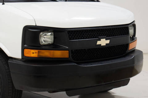 2017 Chevrolet Express 2500