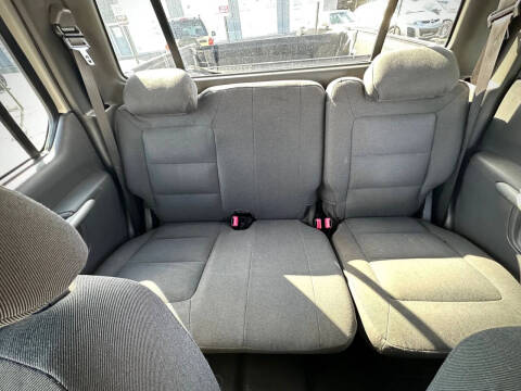 2002 Ford Explorer Sport Trac Value