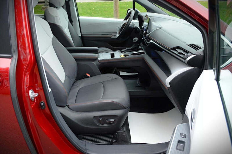 2024 Toyota Sienna