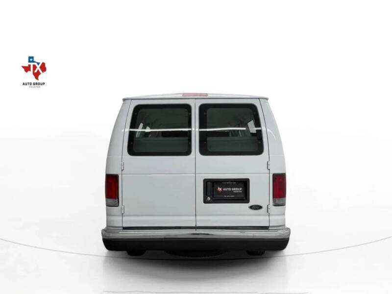 2003 Ford E-Series E-350 SD XL