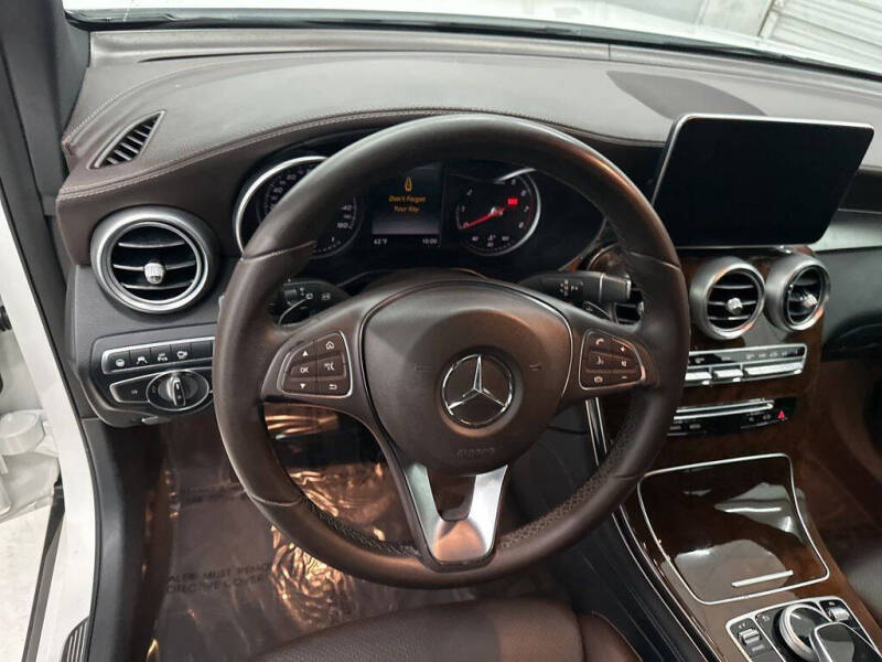 2017 Mercedes-Benz GLC GLC 300