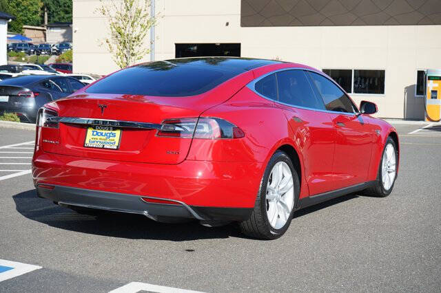 2015 Tesla Model S