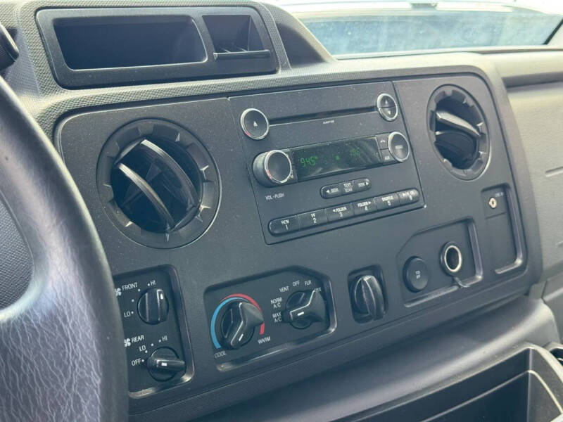 2012 Ford E-Series