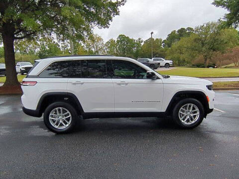 2025 Jeep Grand Cherokee Laredo X