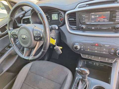 2016 Kia Sorento LX