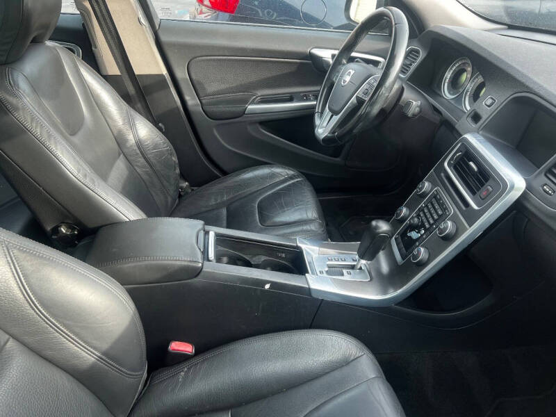 2012 Volvo S60 T5
