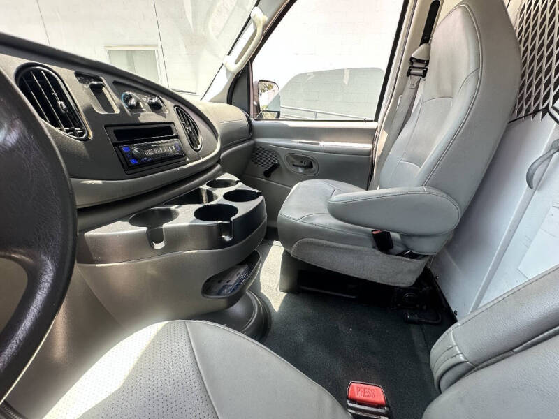 2006 Ford E-Series