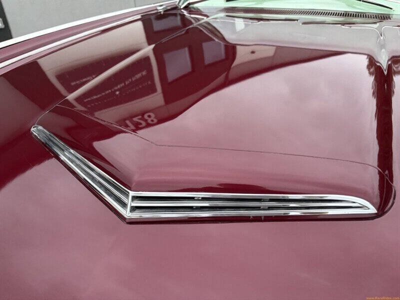 1961 Ford Thunderbird