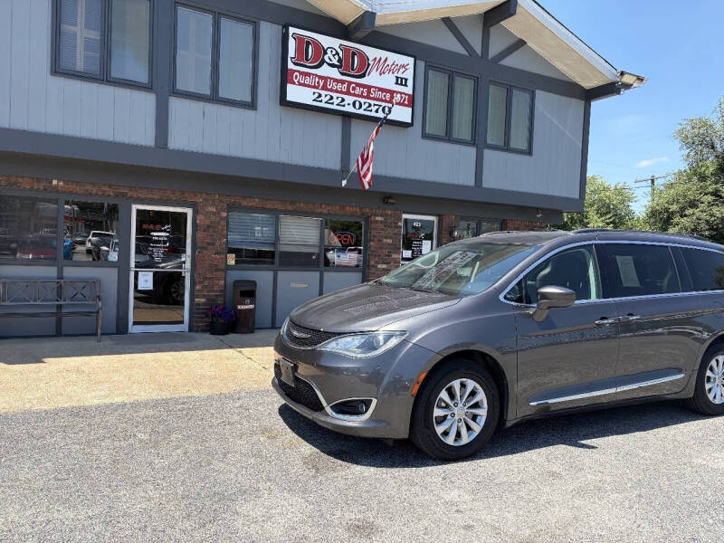 2017 Chrysler Pacifica Touring-L