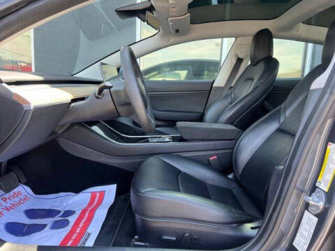2019 Tesla Model 3 Long Range