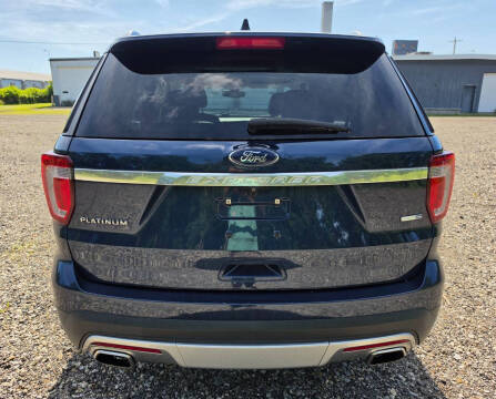 2017 Ford Explorer Platinum
