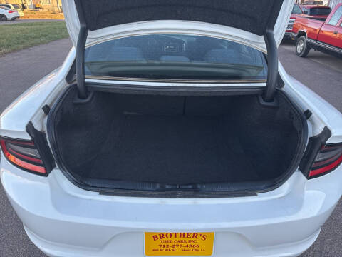 2017 Dodge Charger SXT