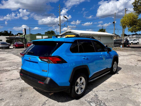 2019 Toyota RAV4 LE
