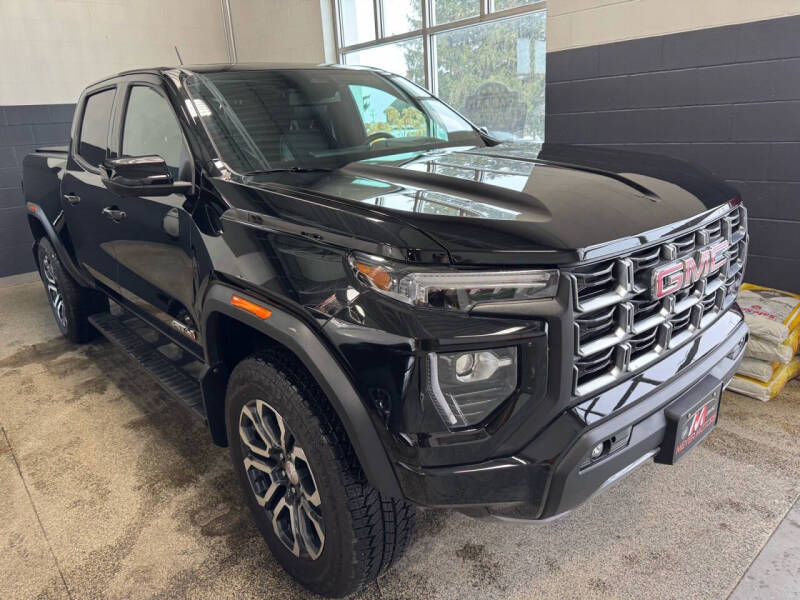 2024 GMC Canyon AT4