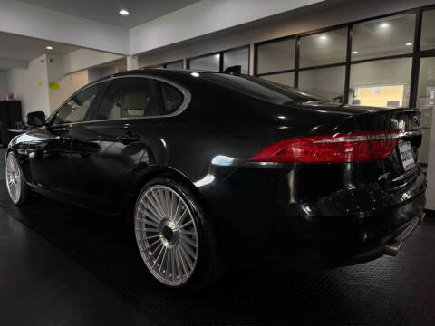 2017 Jaguar XF 35t Prestige