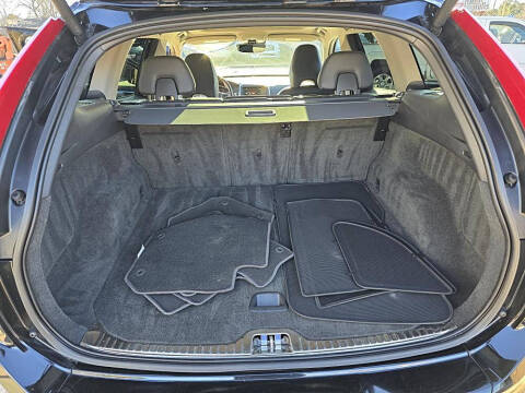 2015 Volvo XC60 T5 Drive-E Premier