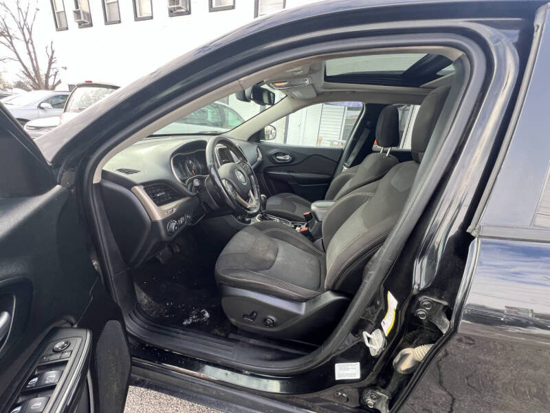 2016 Jeep Cherokee Latitude Altitude