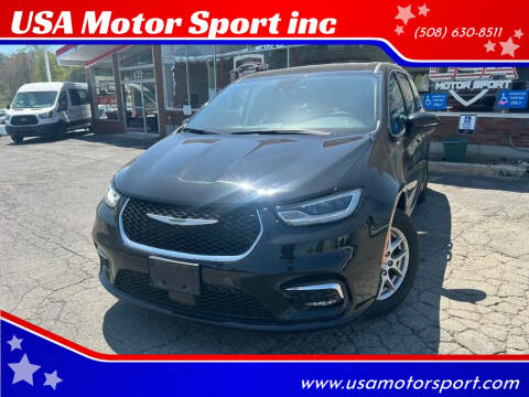2024 Chrysler Pacifica Touring L