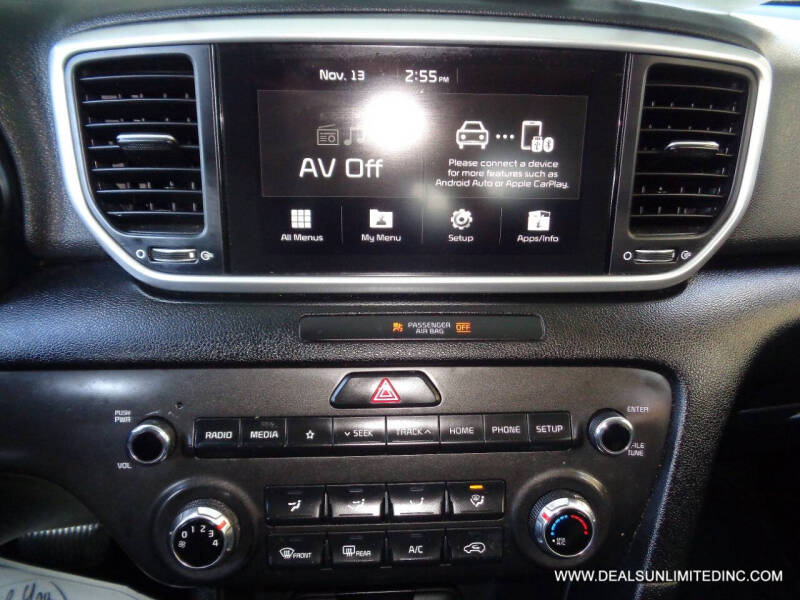 2022 Kia Sportage LX