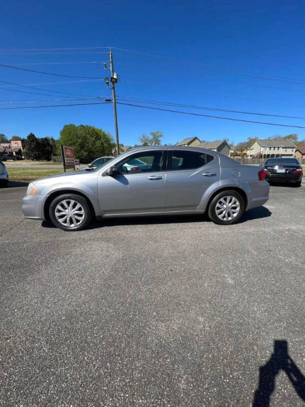 2013 Dodge Avenger SE