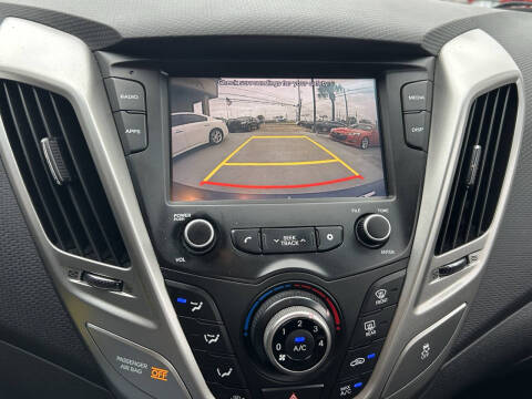 2017 Hyundai Veloster Value Edition