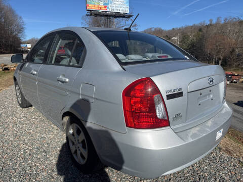 2011 Hyundai Accent GLS