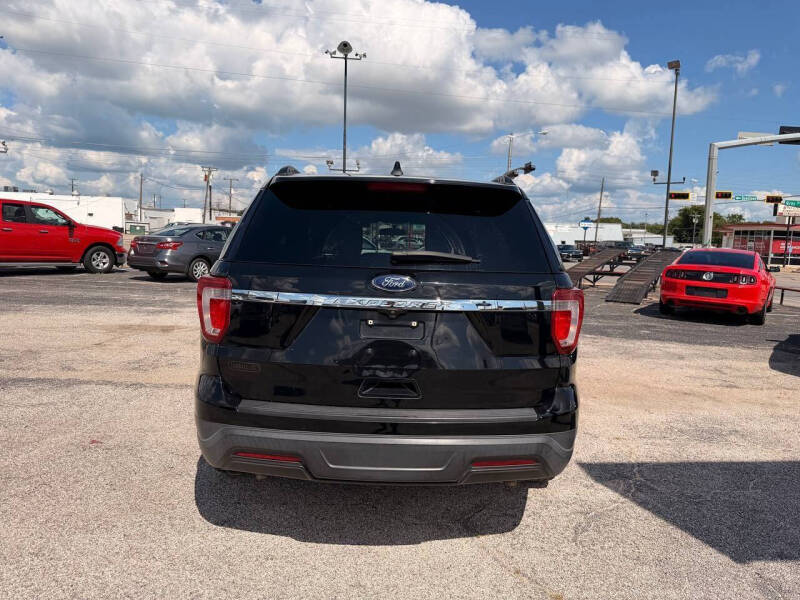 2018 Ford Explorer