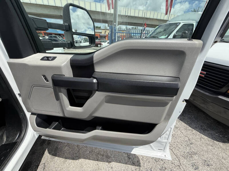 2018 Ford F-350 Super Duty XL