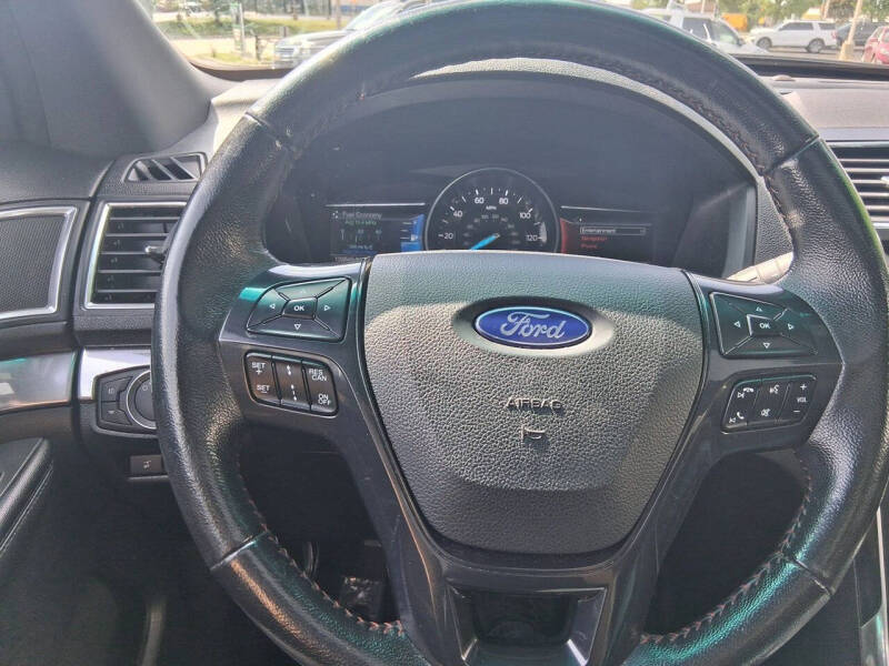 2016 Ford Explorer Sport