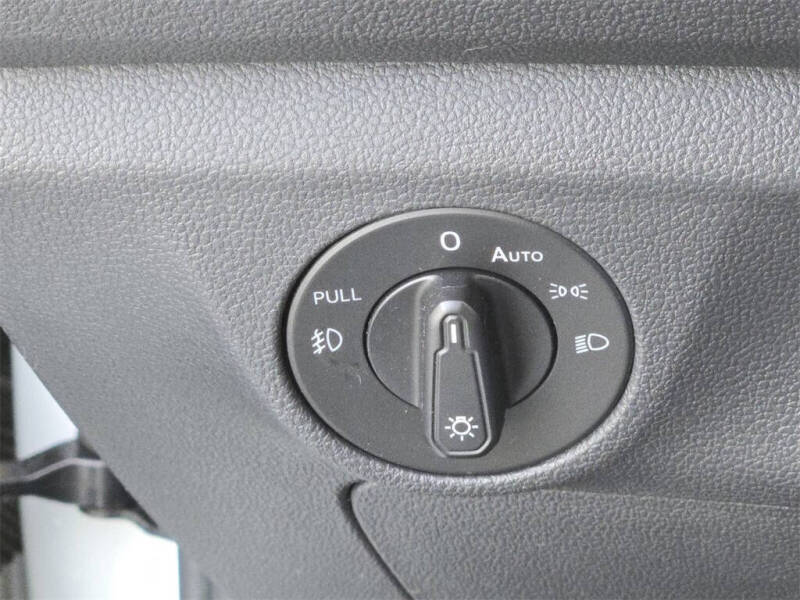 2020 Volkswagen Jetta R-Line