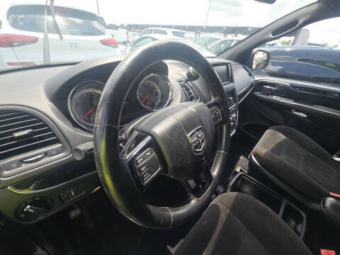2017 Dodge Grand Caravan SE Plus