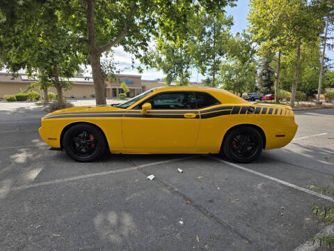 2010 Dodge Challenger SRT8