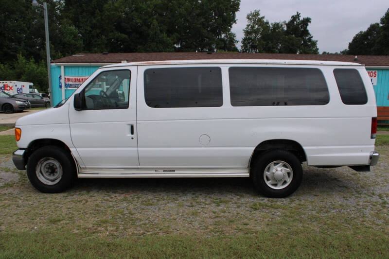2007 Ford E-Series E-350 SD XLT