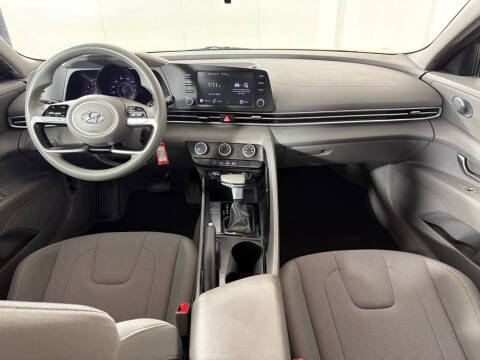 2021 Hyundai Elantra