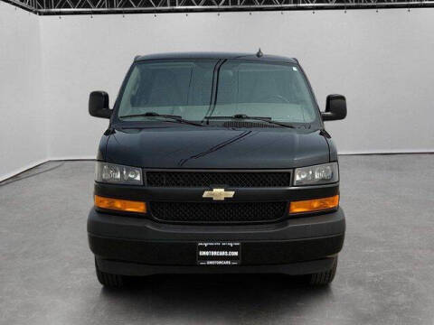 2021 Chevrolet Express 2500