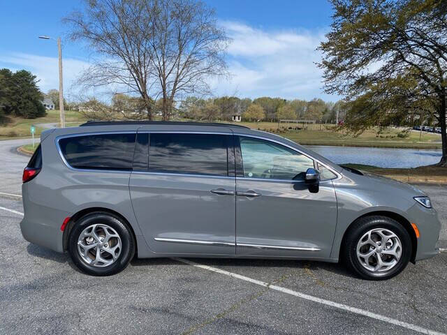 2023 Chrysler Pacifica Limited