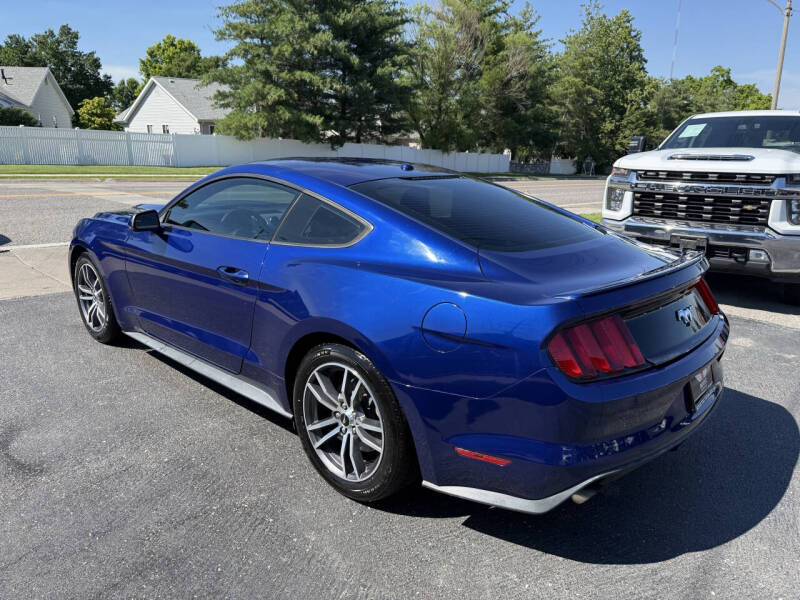 2016 Ford Mustang EcoBoost Premium