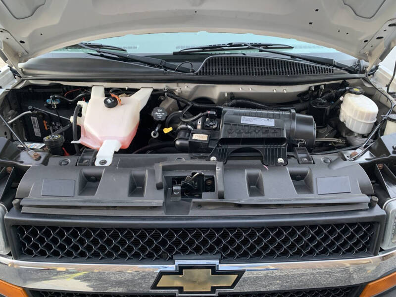 2020 Chevrolet Express 2500